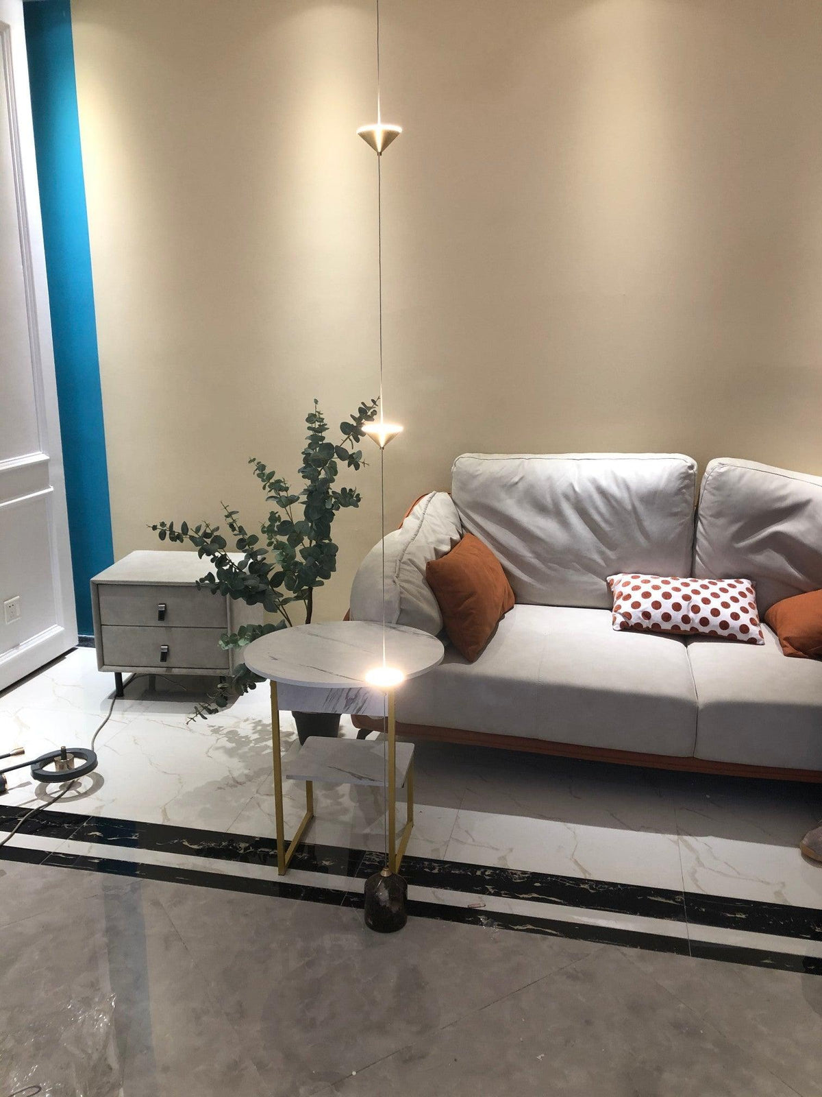Natasha minimalistyczna lampa stojąca