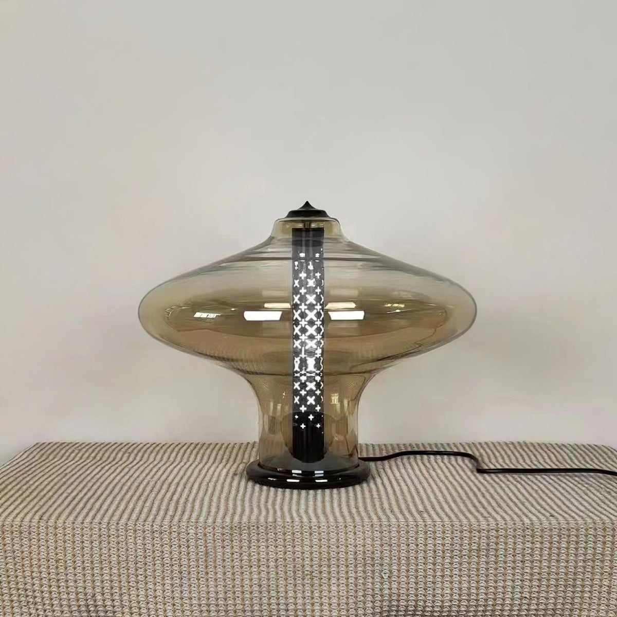 Anthony nowoczesna lampa stołowa ze szkła