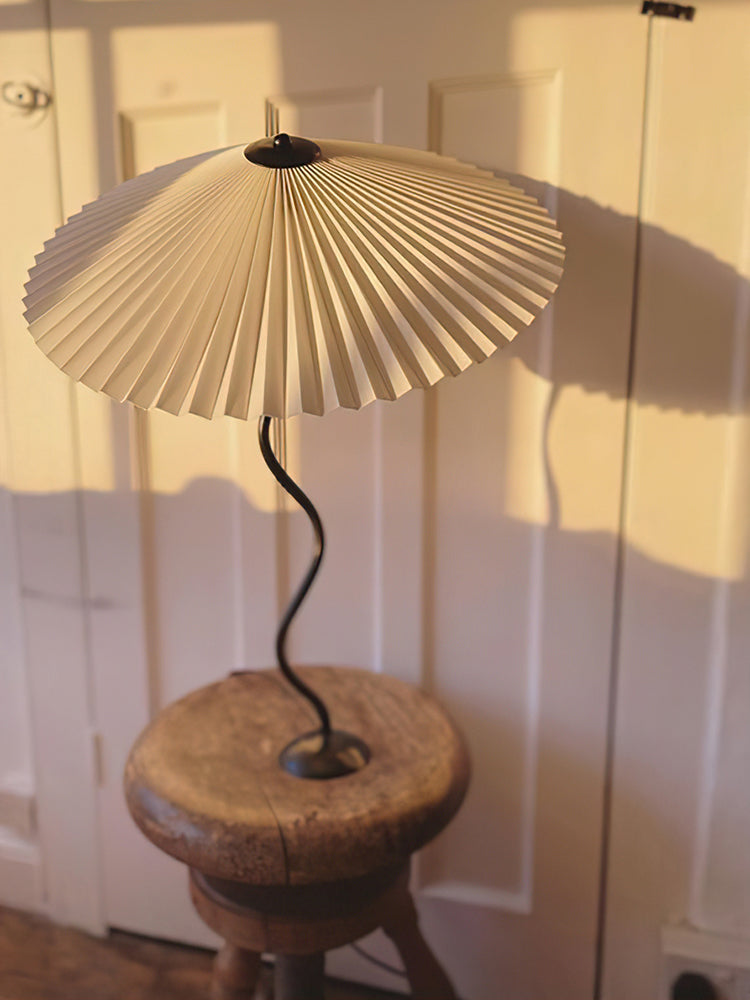 Vioro lampa stołowa z płótna