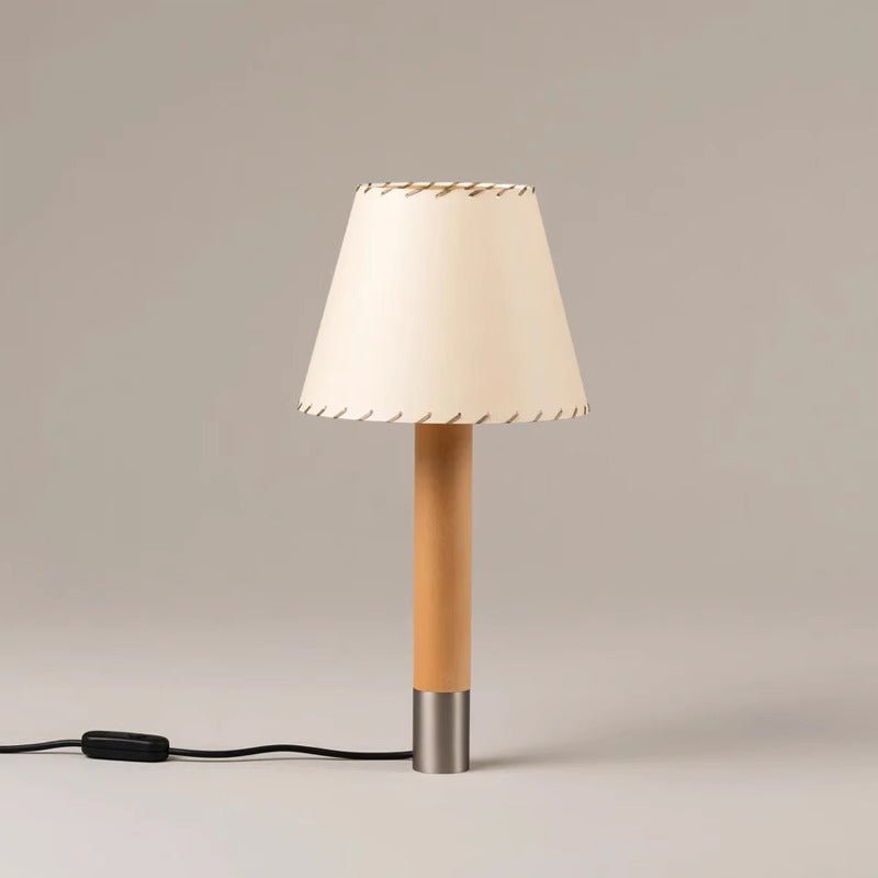 Bravique Stitched lampa stołowa