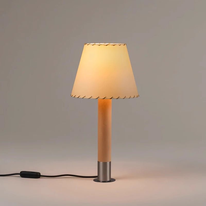 Bravique Stitched lampa stołowa