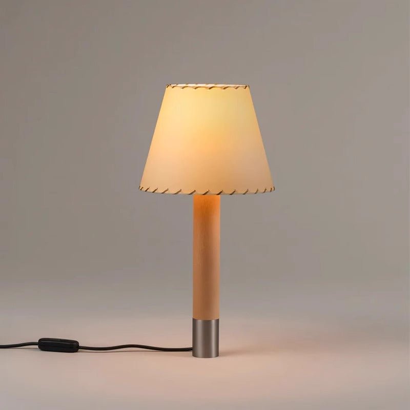 Bravique Stitched lampa stołowa