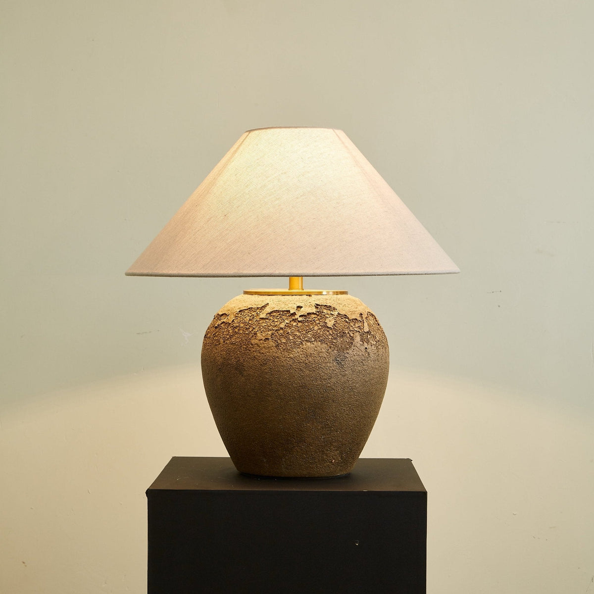 Enid nowoczesna lampa stołowa z ceramiki