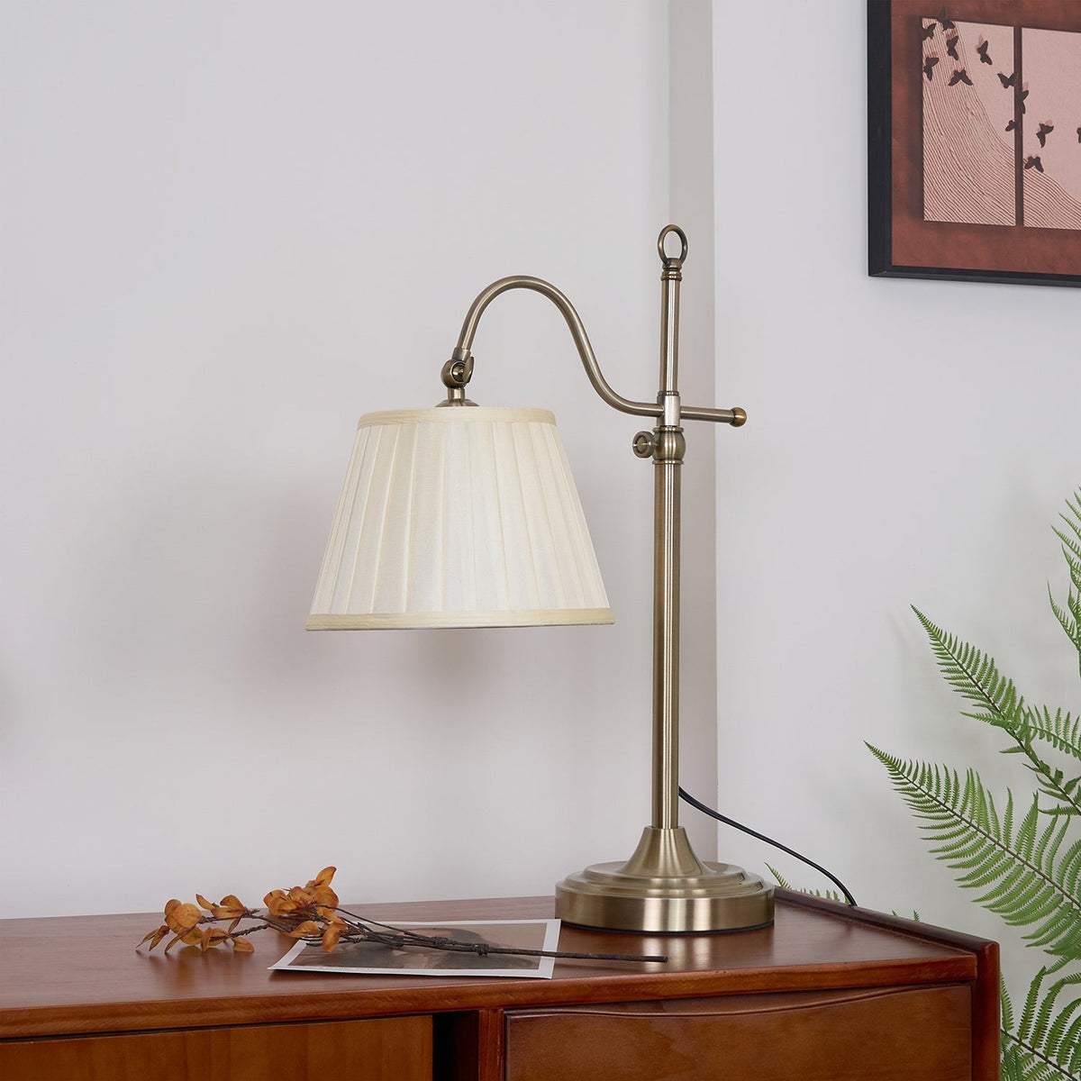 Avenuora vintage lampa stołowa