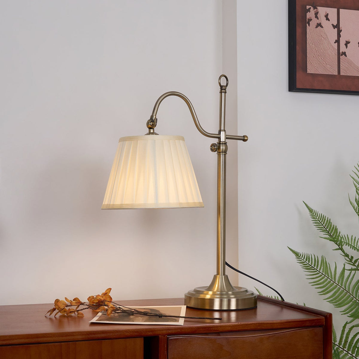 Avenuora vintage lampa stołowa