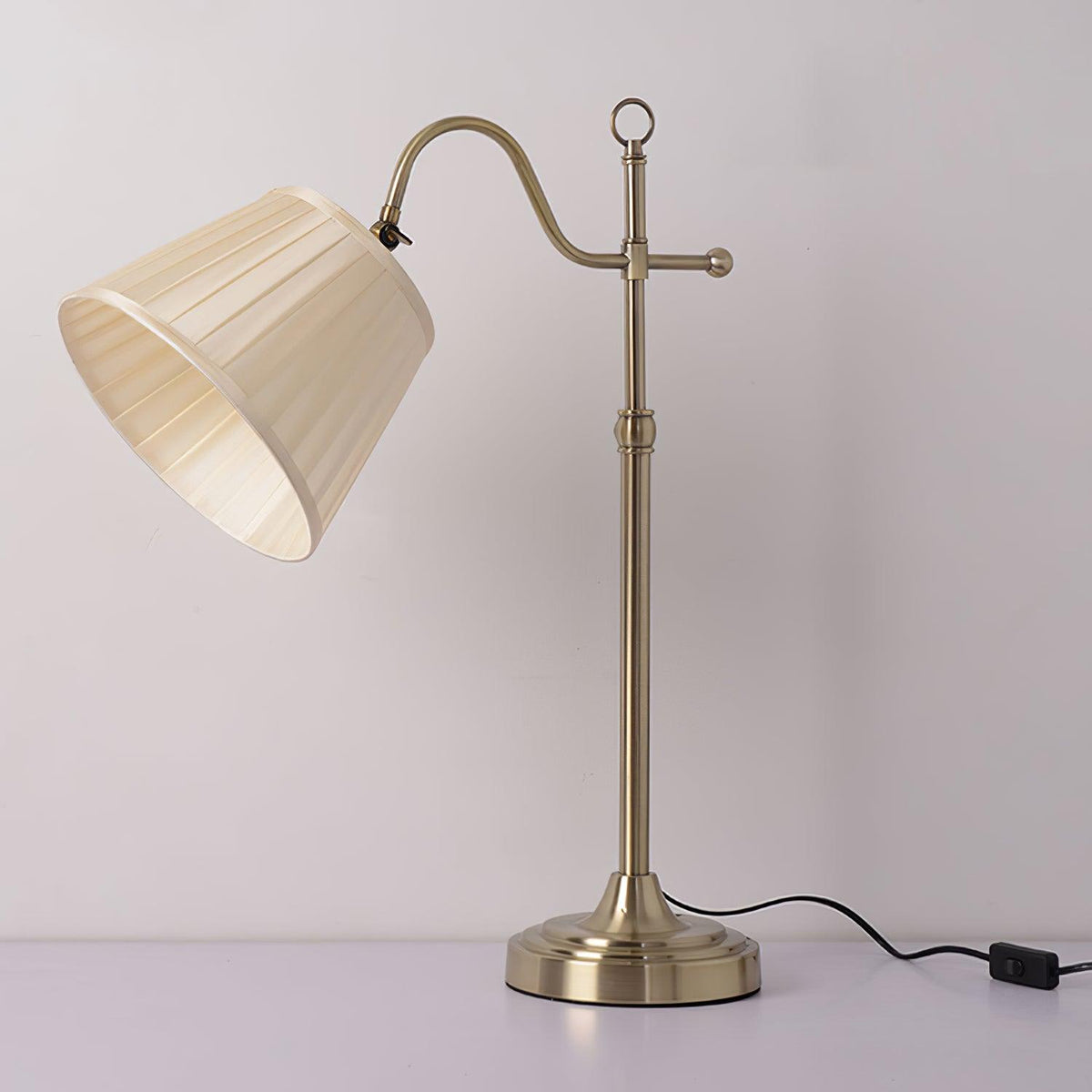 Avenuora vintage lampa stołowa