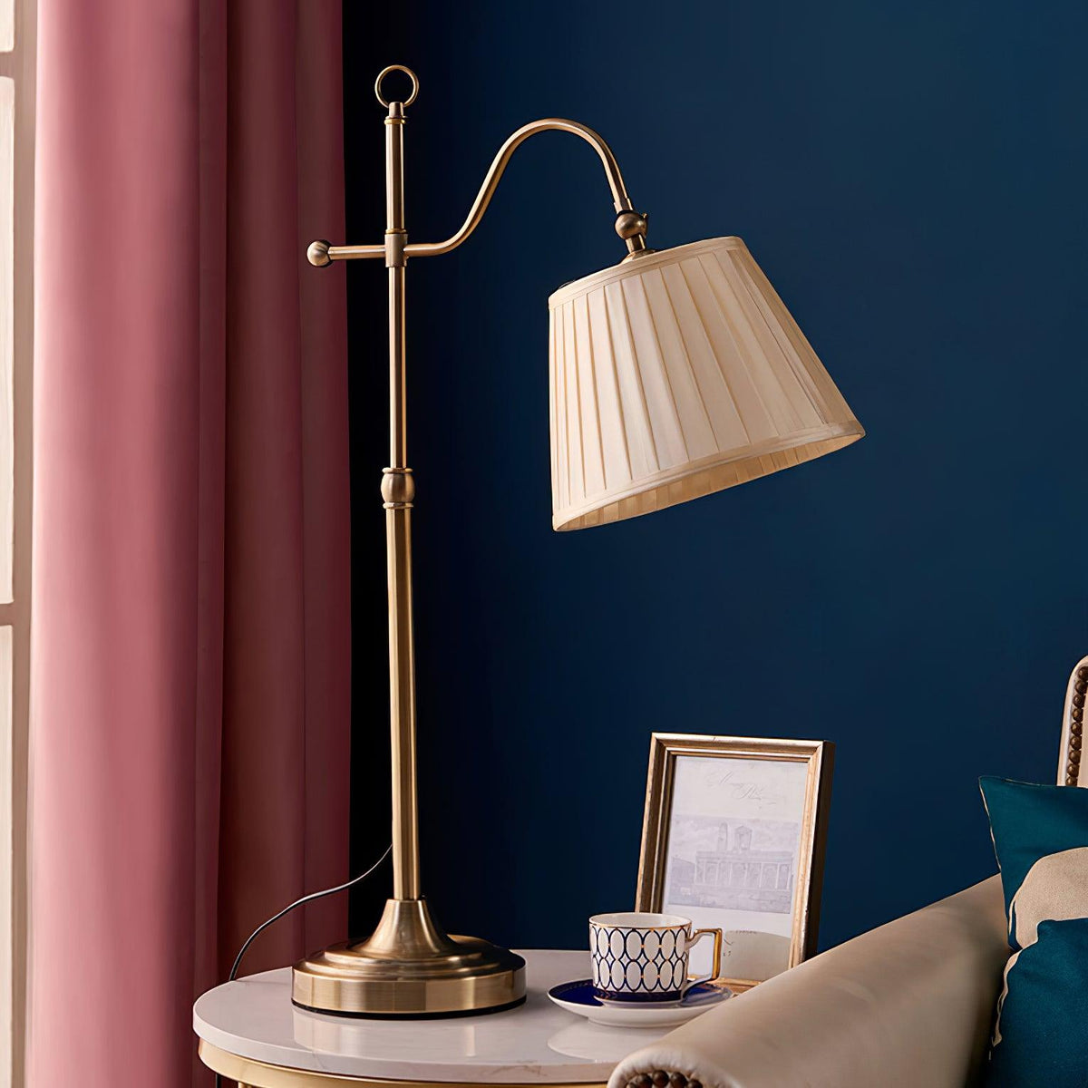 Avenuora vintage lampa stołowa