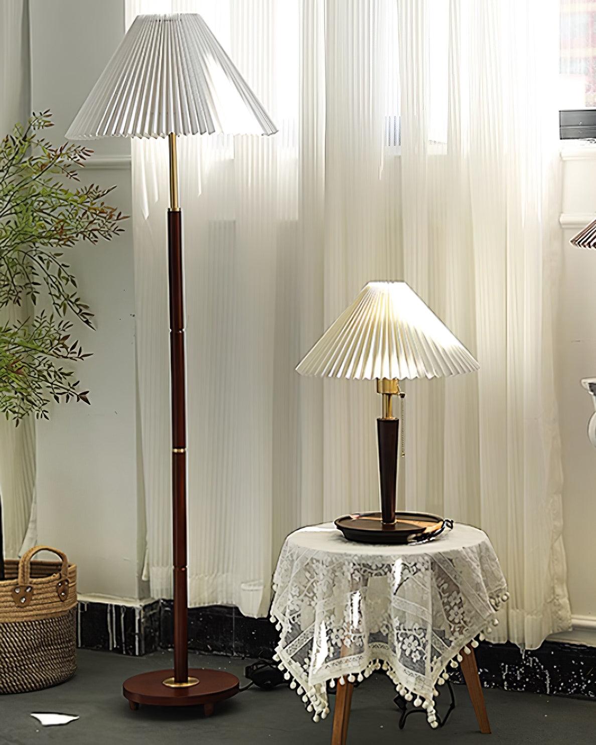 Virairine zewnętrzna lampa stojąca