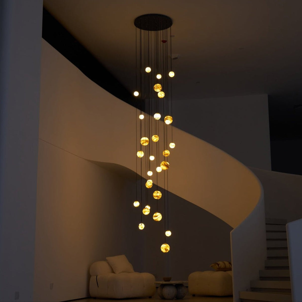 LUX Alabaster Cluster żyrandol schodowy