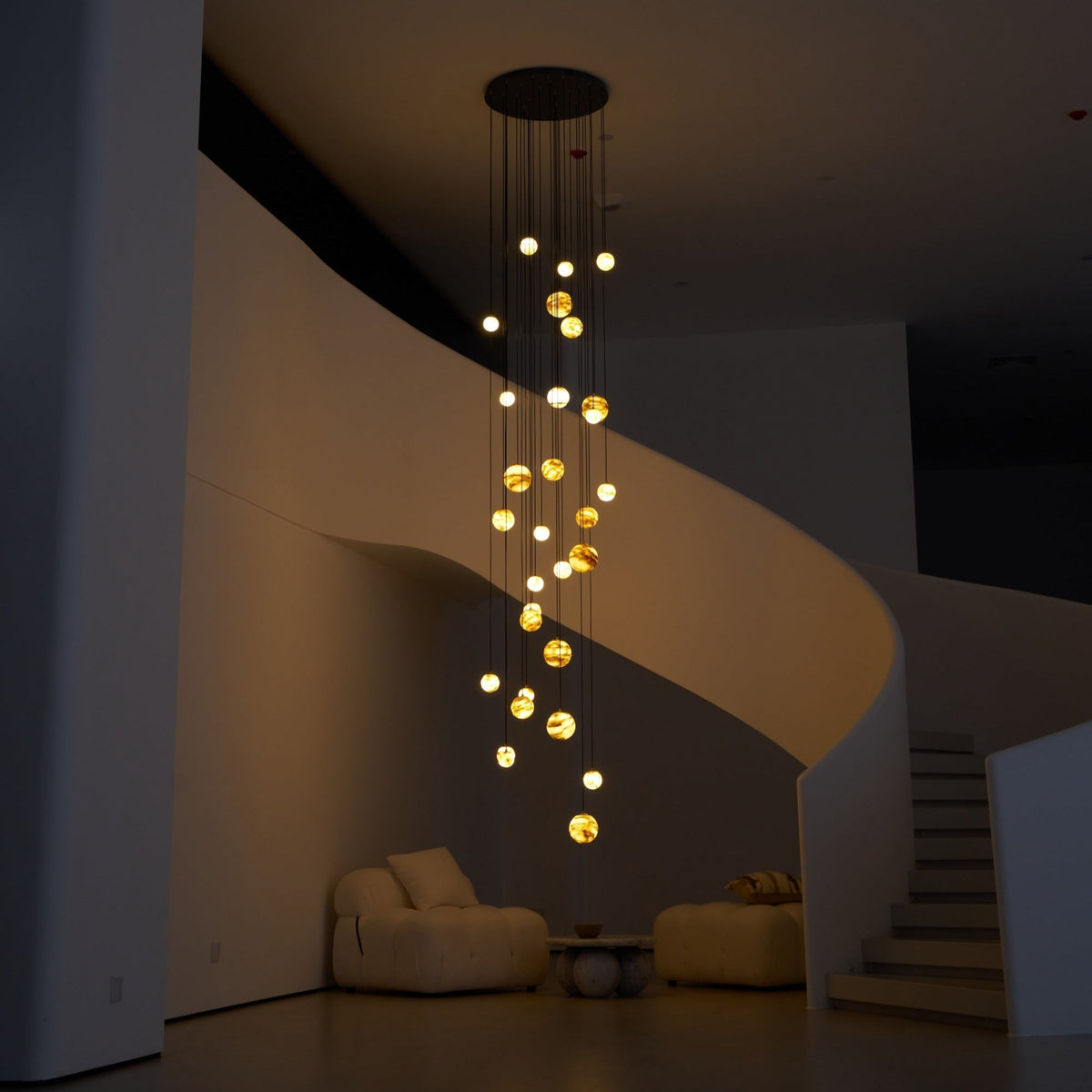 LUX Alabaster Cluster żyrandol schodowy