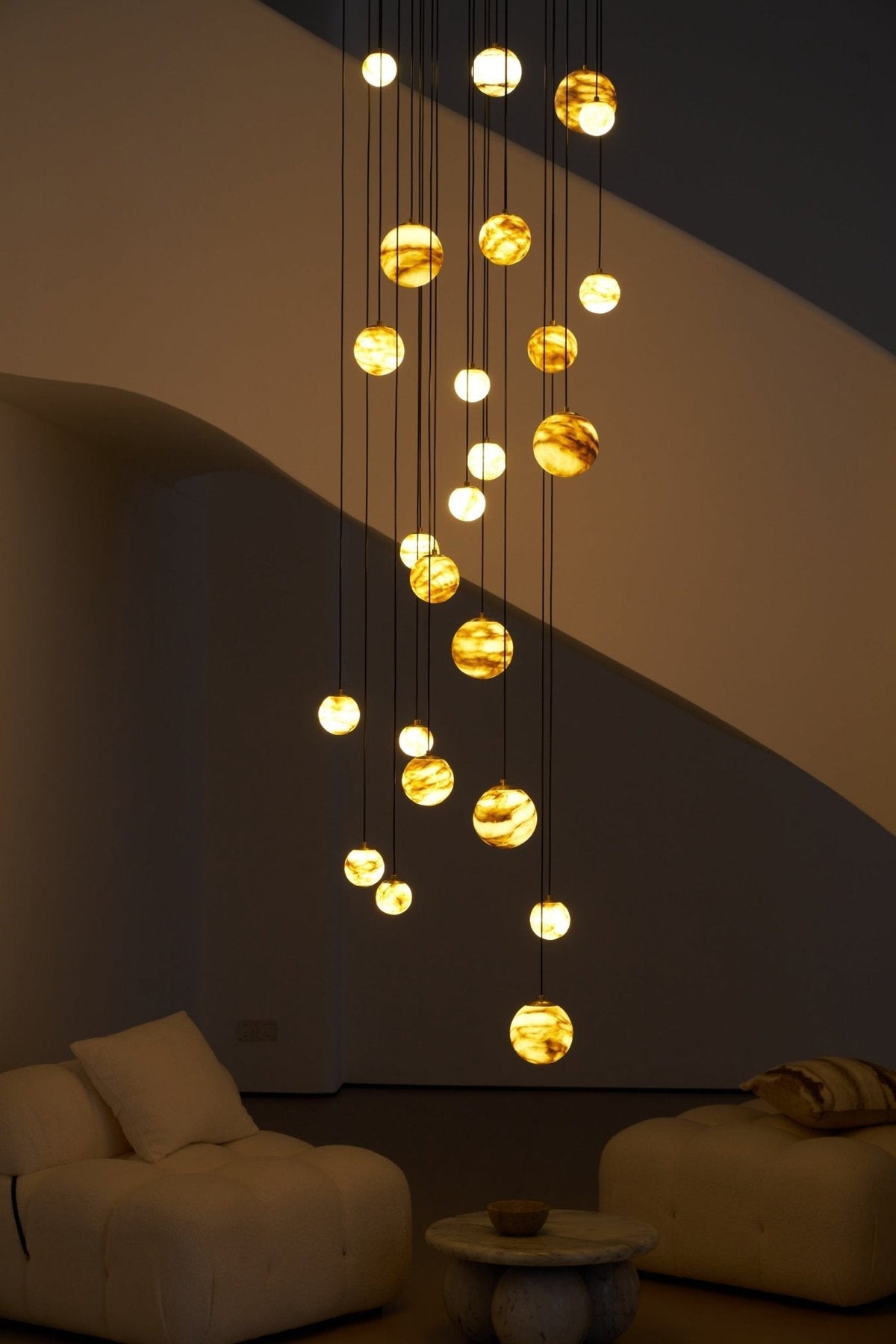 LUX Alabaster Cluster żyrandol schodowy