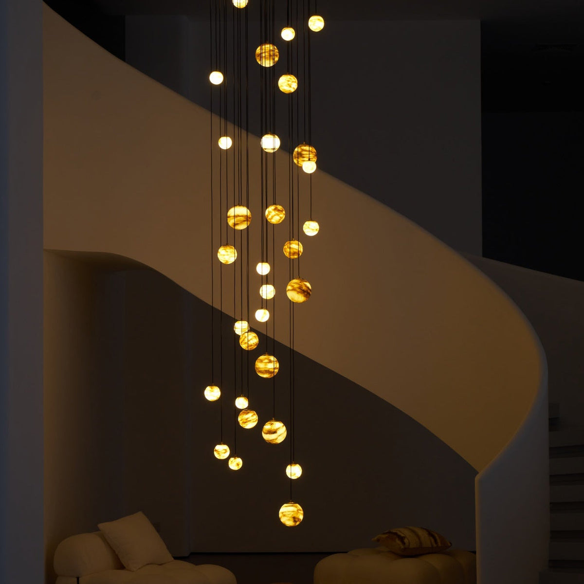 LUX Alabaster Cluster żyrandol schodowy