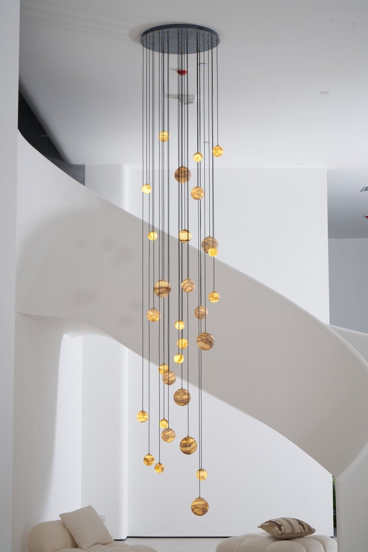 LUX Alabaster Cluster żyrandol schodowy