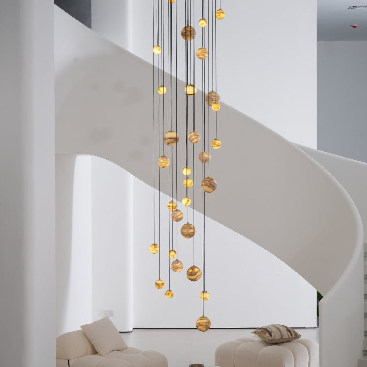 LUX Alabaster Cluster żyrandol schodowy