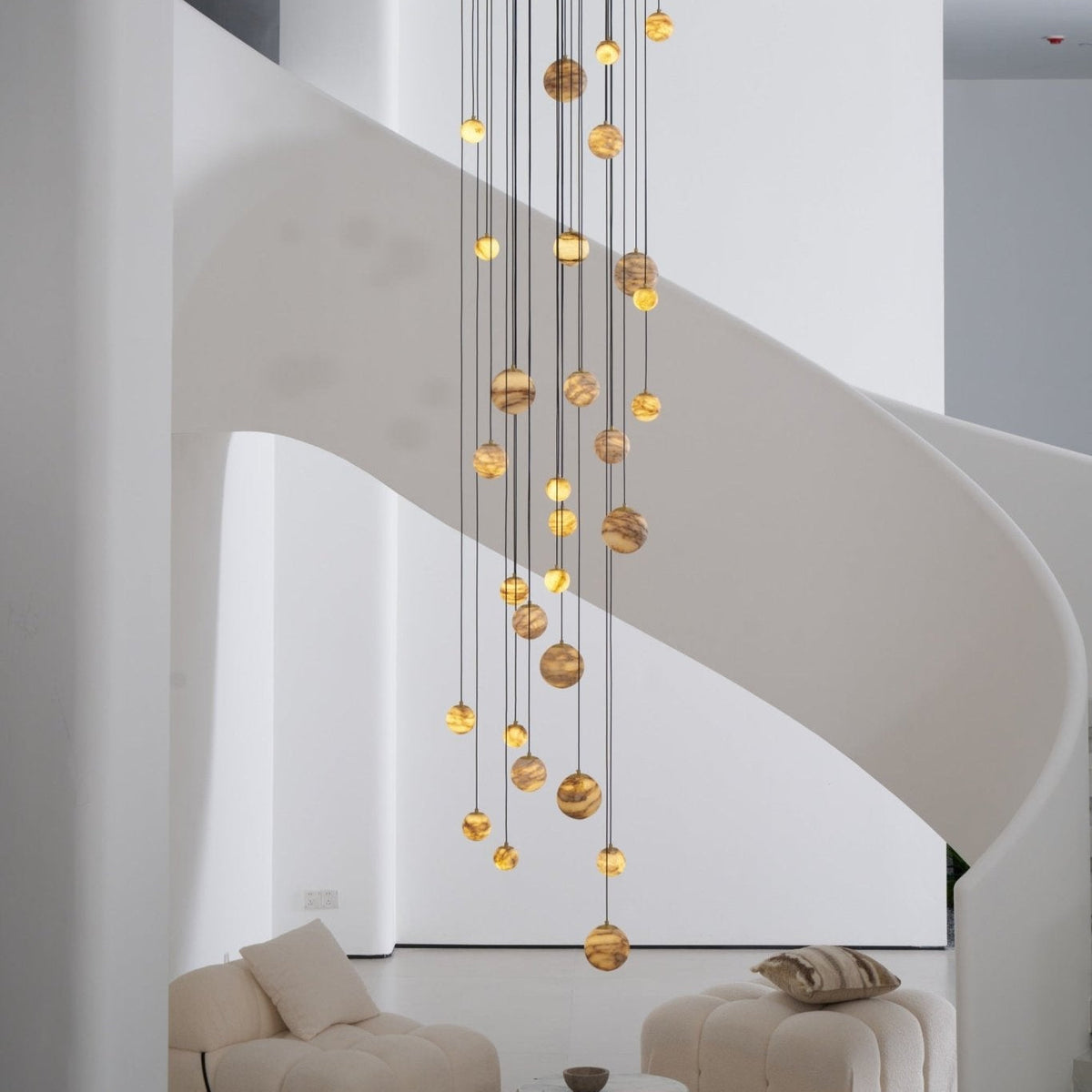 LUX Alabaster Cluster żyrandol schodowy
