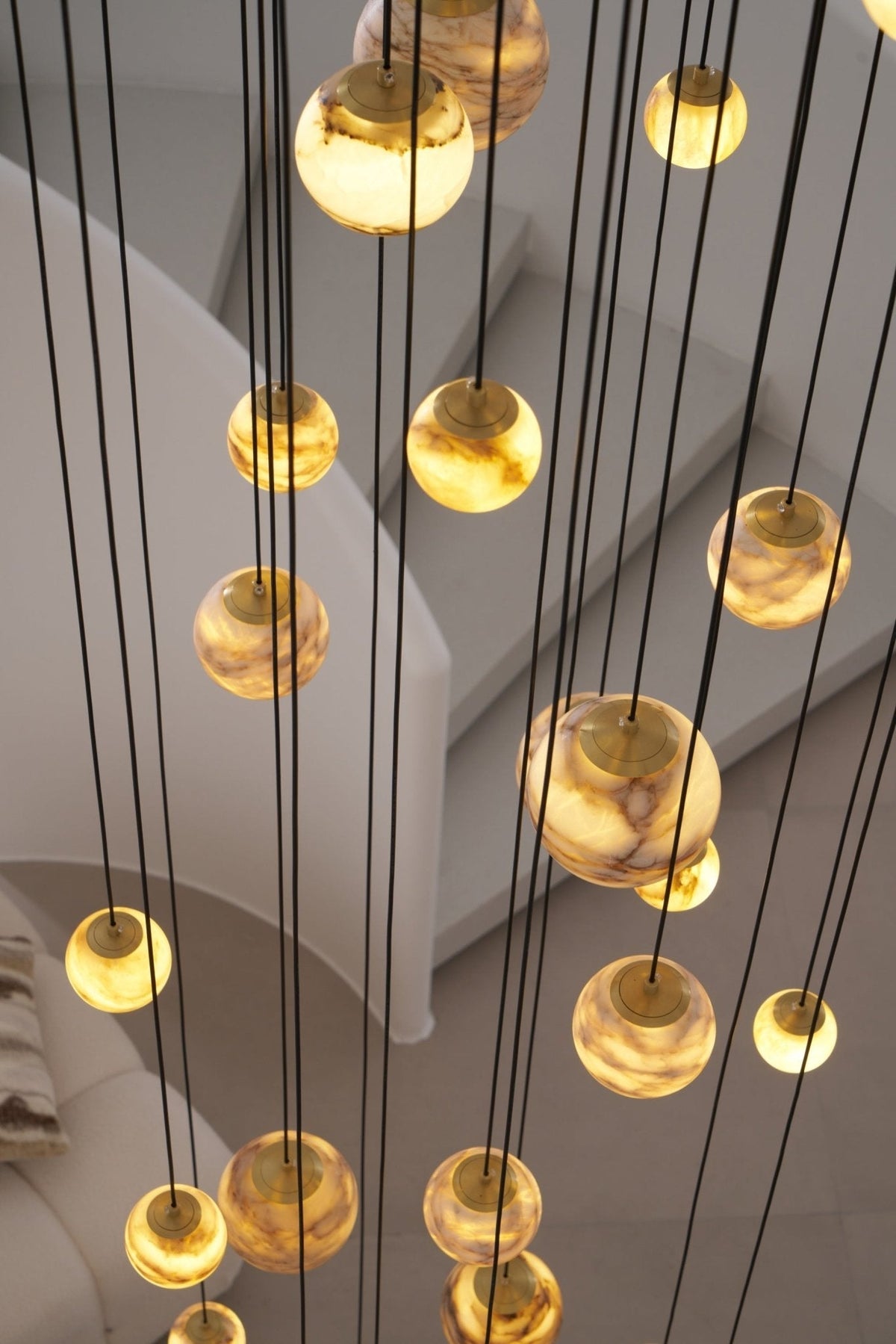 LUX Alabaster Cluster żyrandol schodowy