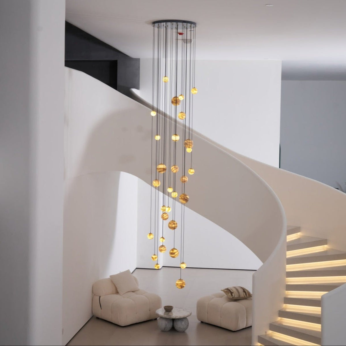 LUX Alabaster Cluster żyrandol schodowy