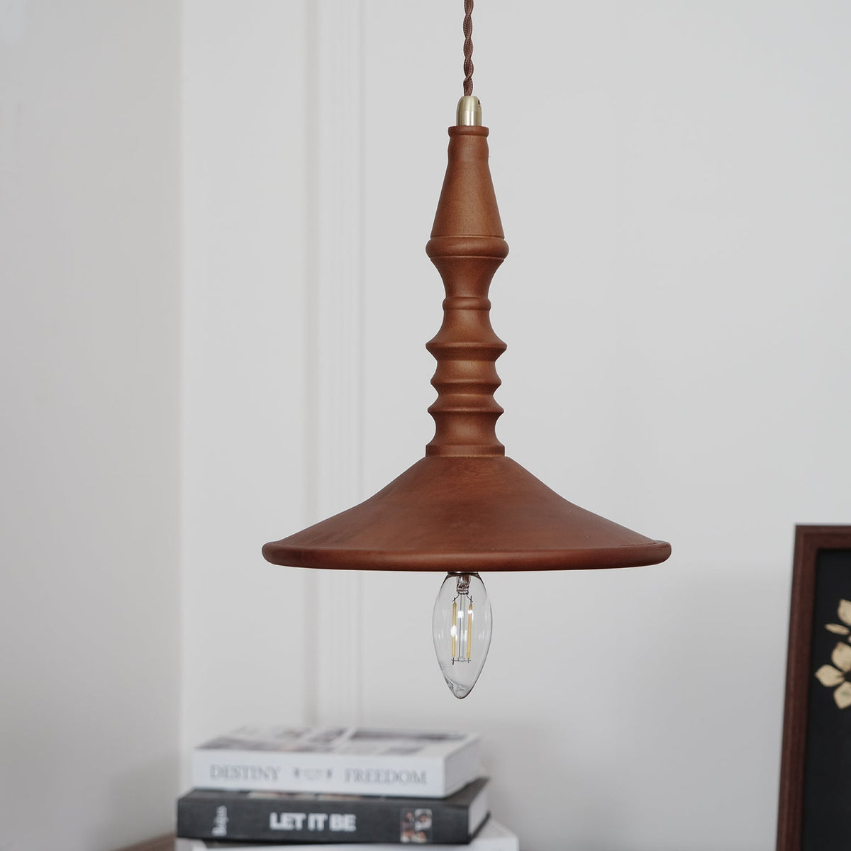 Teriinise lampa wisząca