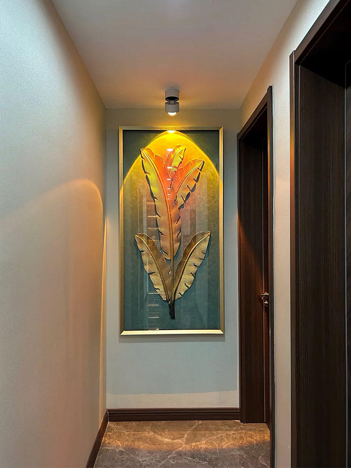 Tiroxen nowoczesny, elegancki, regulowalny reflektor LED