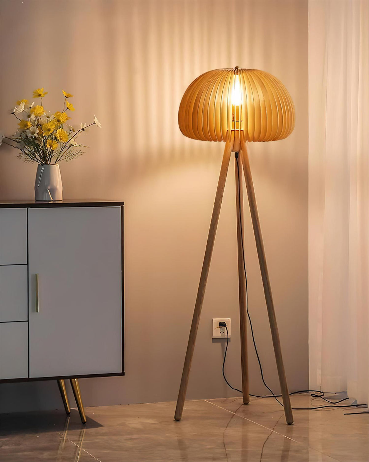 Sylvaris lampa stojąca