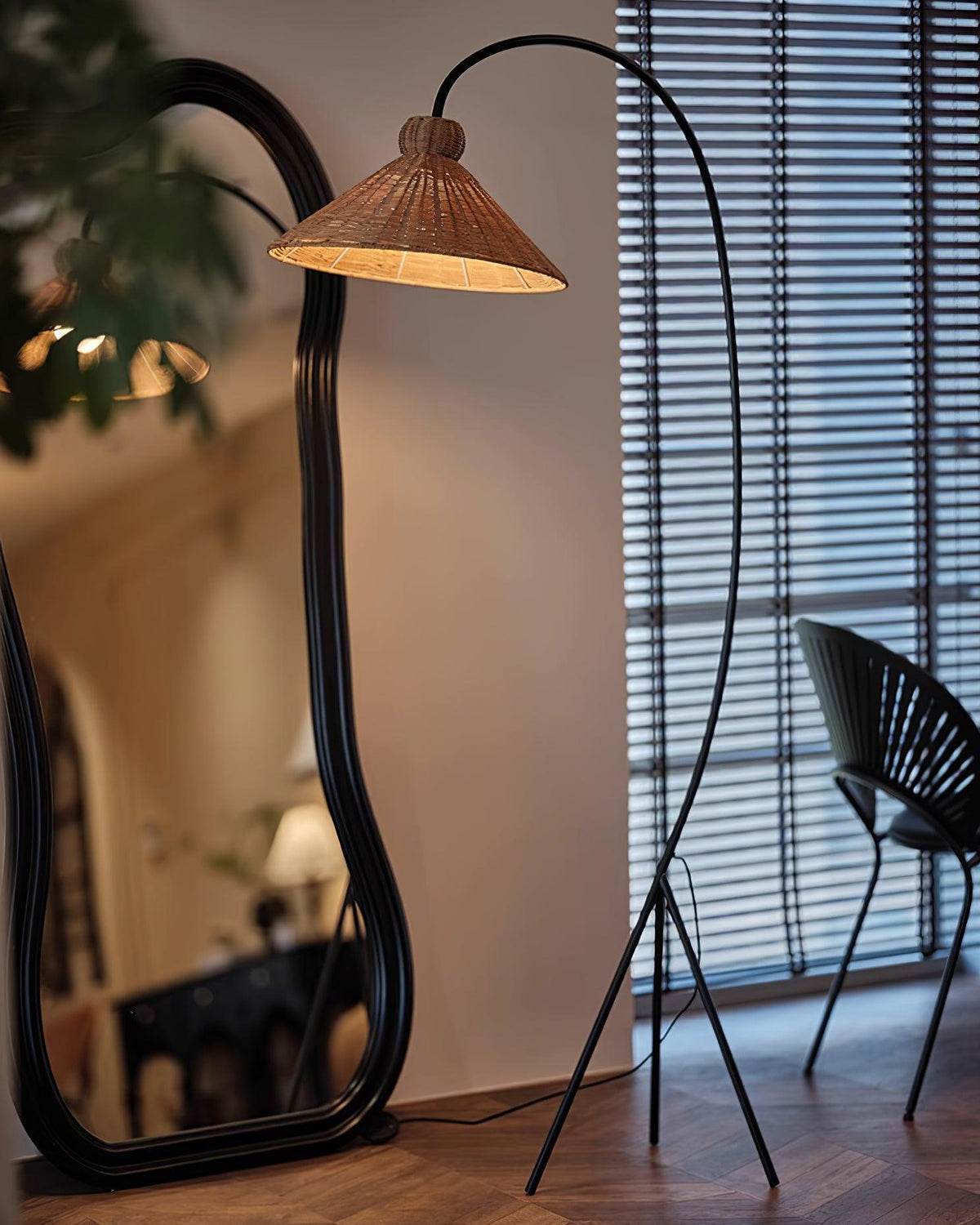 Sombrero Rattan Arc lampa stojąca