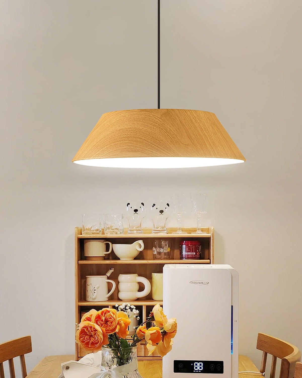 Novain lampa wisząca z fakturą drewna