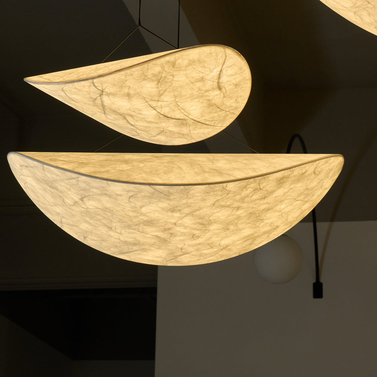 Luminette minimalistyczna lampa wisząca Jedwab morwowy