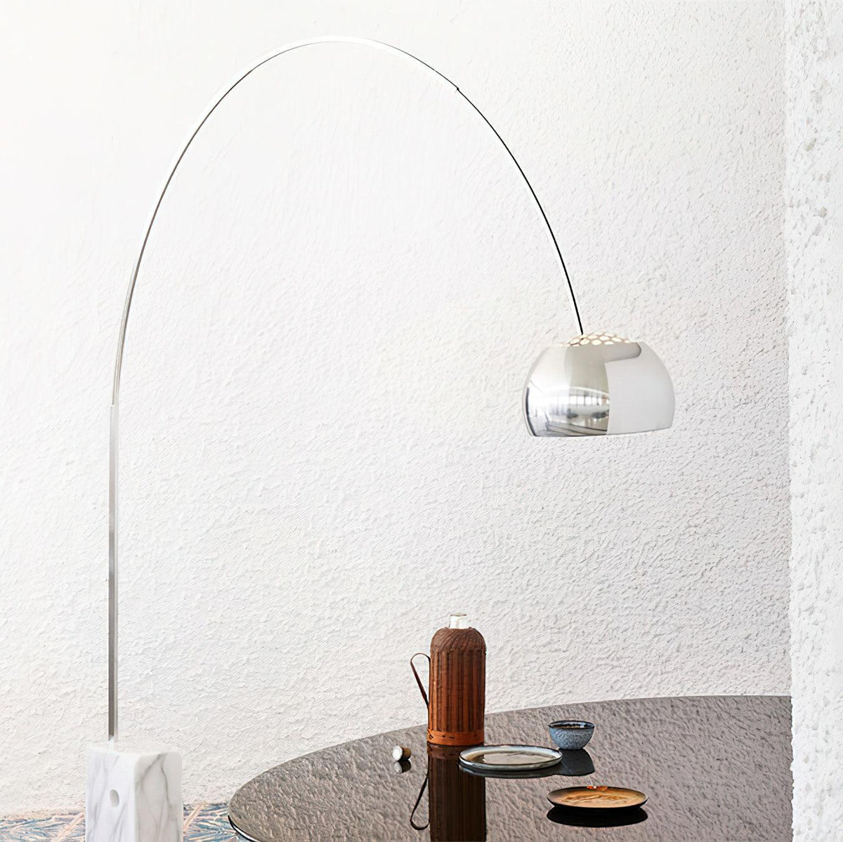 Parabola lampa stojąca