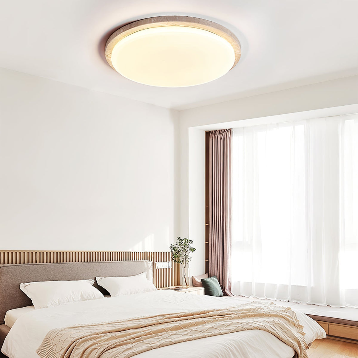 Tavisella sufitowa lampa z ramą z tawerninu o gładkim brzegu
