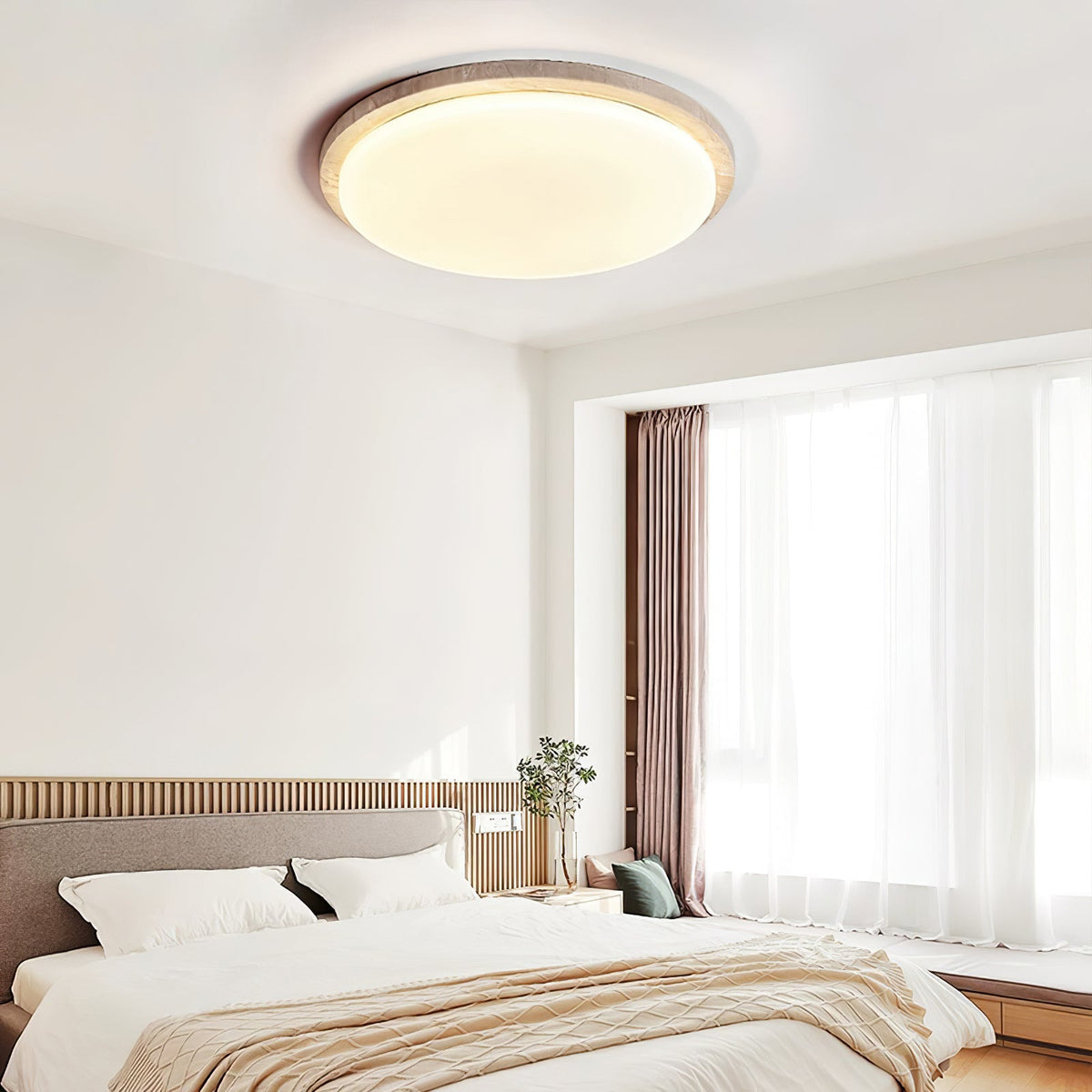 Tavisella sufitowa lampa z ramą z tawerninu o gładkim brzegu