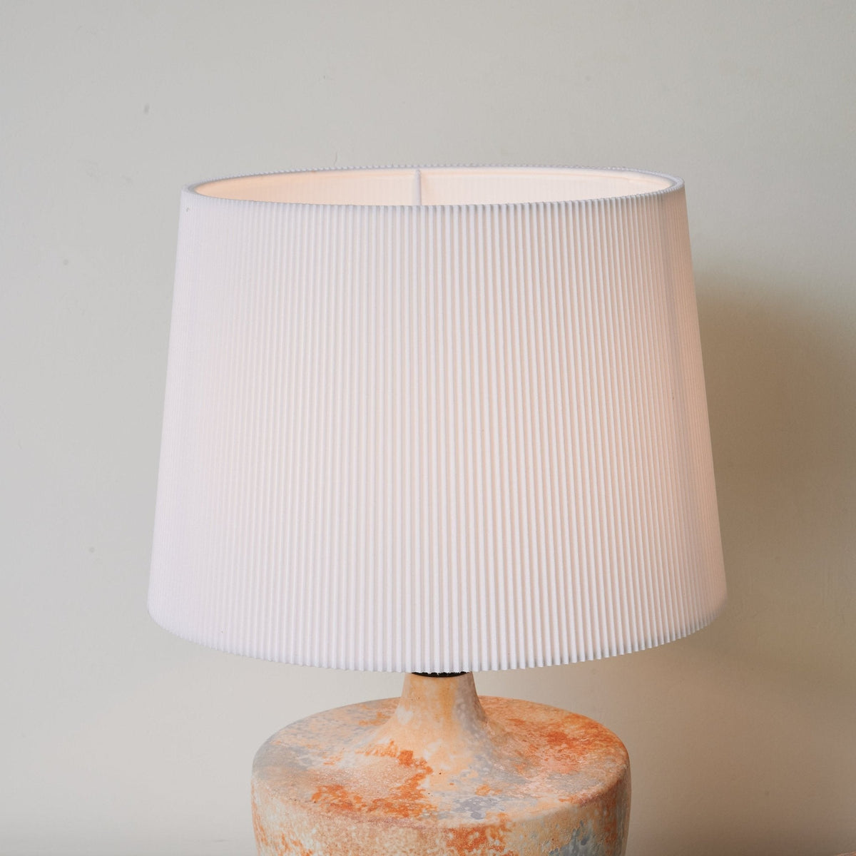 Aubrey nowoczesna lampa stołowa z ceramiką