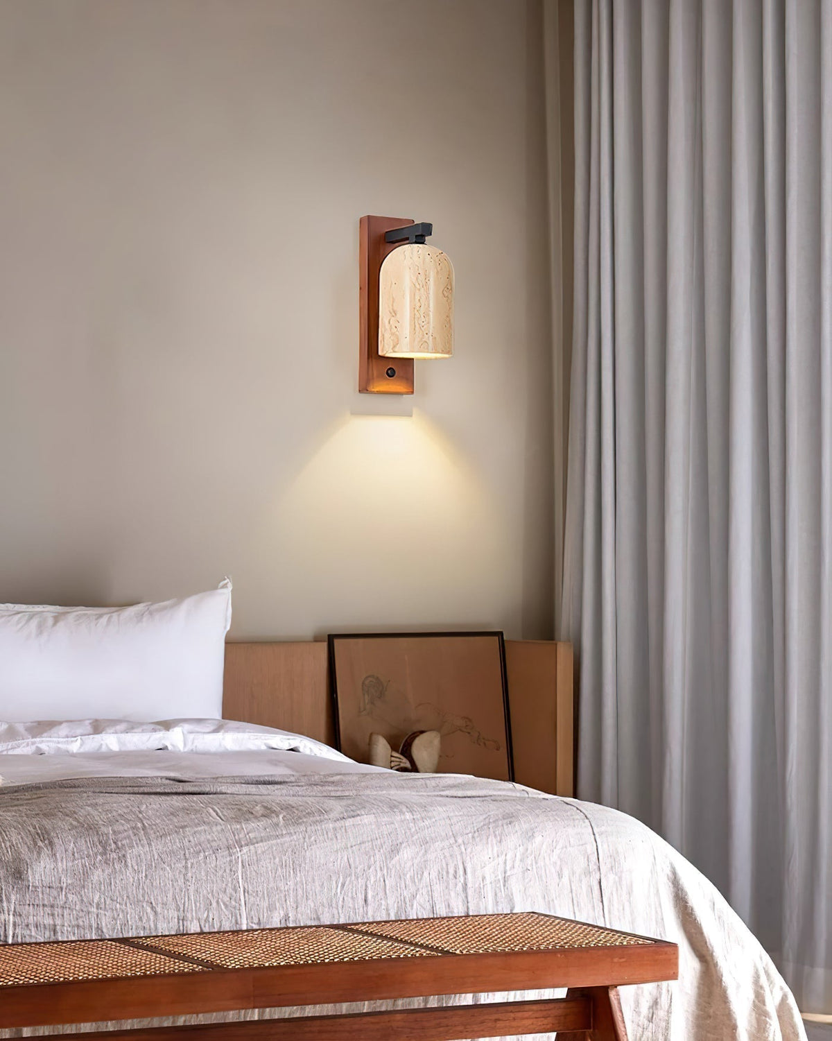 Cole kinkiet Travertine Bell