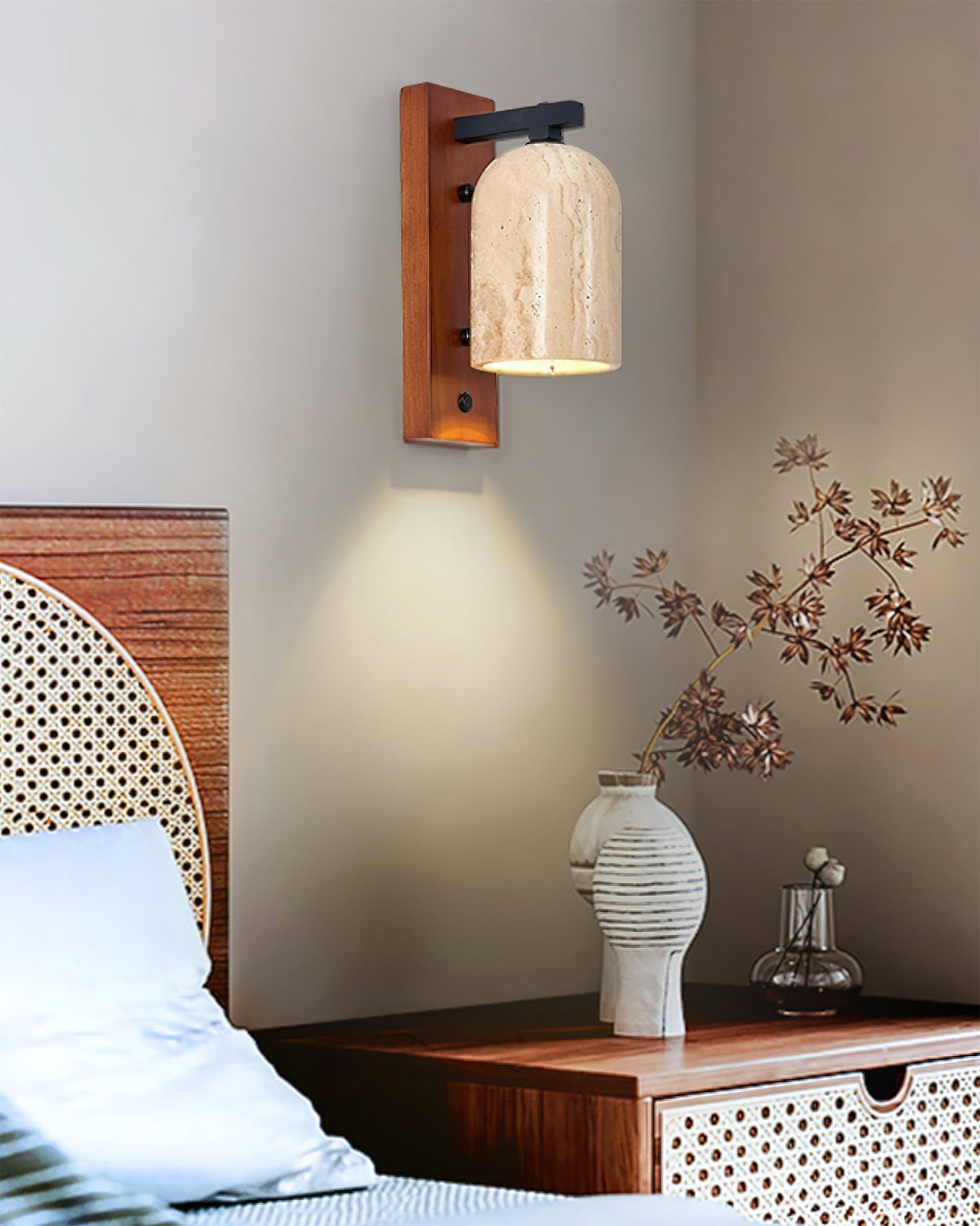 Cole kinkiet Travertine Bell