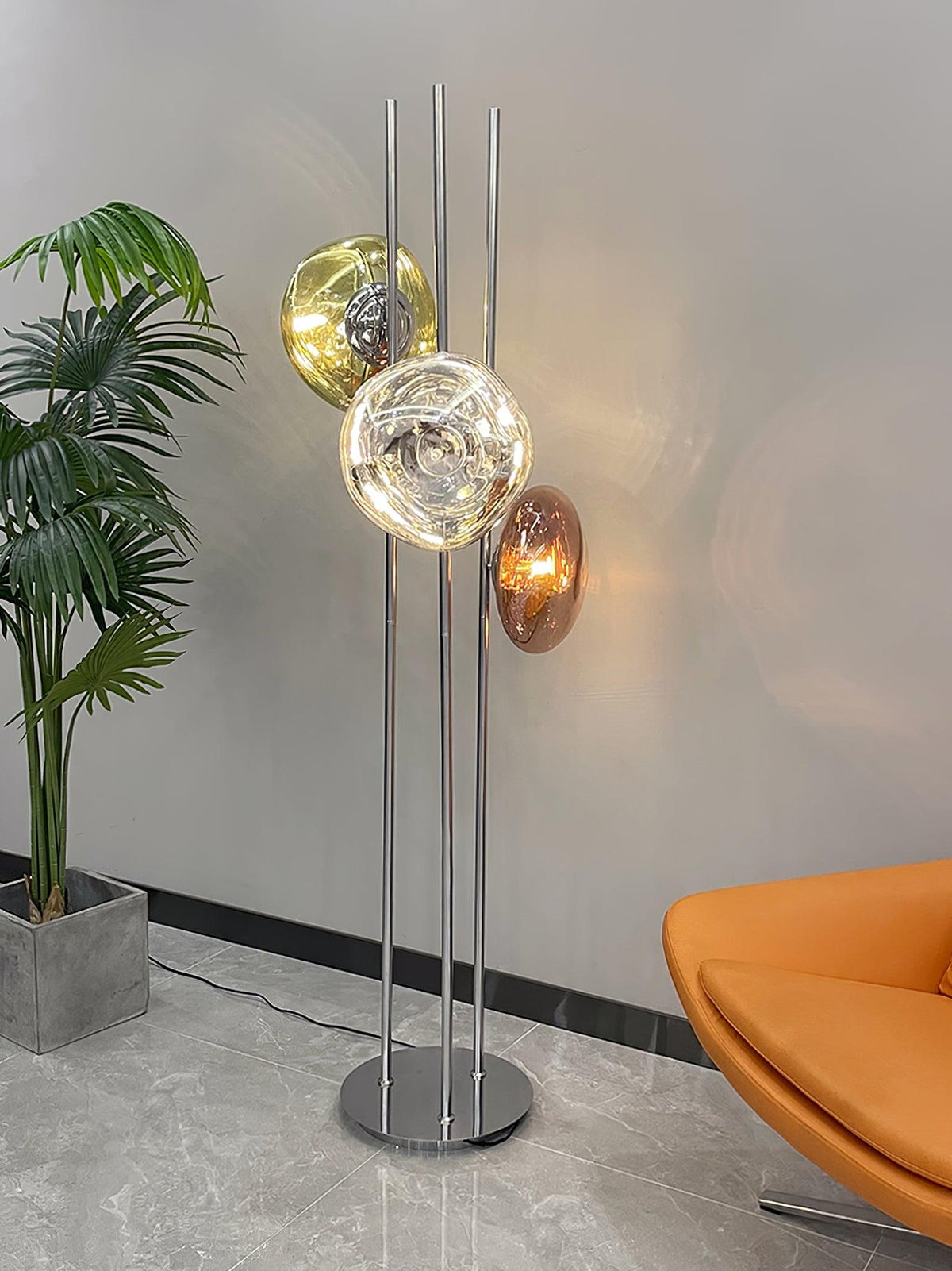 Gevara nowoczesna lampa stojąca