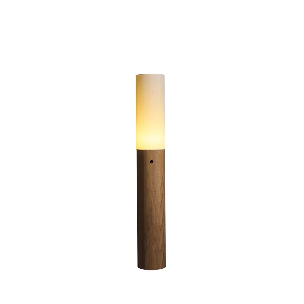 Viraalia kolumnowa lampa stojąca z drewna