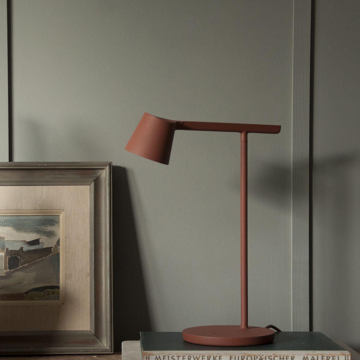 Caelthorne Core lampa stołowa