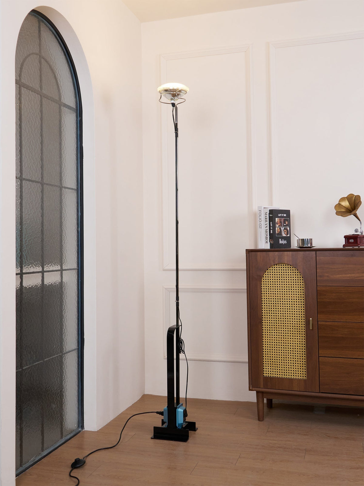 Jiro nowoczesna lampa stojąca