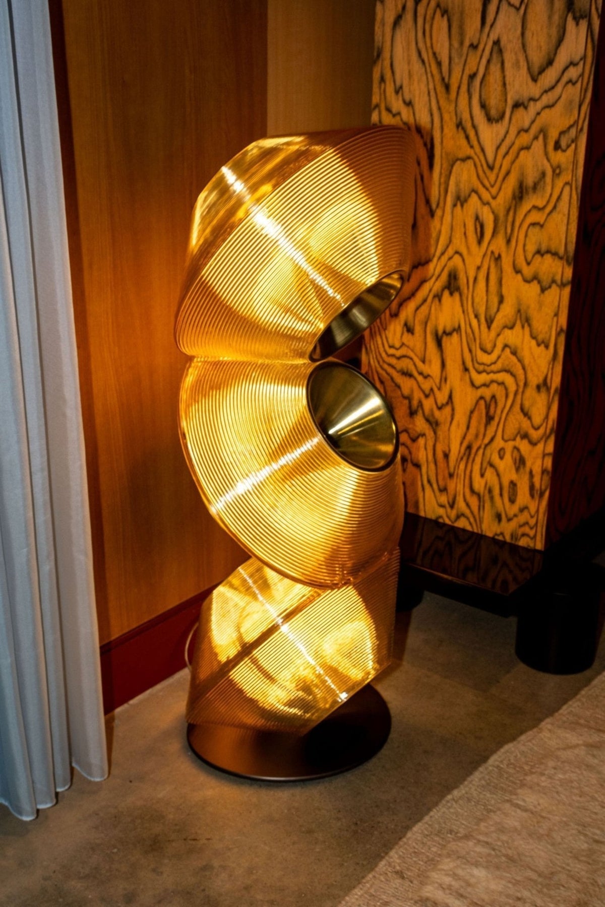 Caluena Lumen Tower Floor lampy wiszące