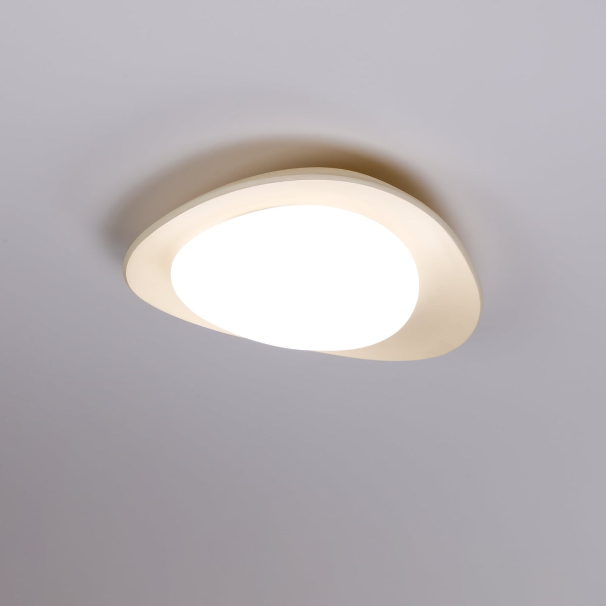Blex lampa sufitowa w kolorze zielonym z beżowym kształtem kamieni
