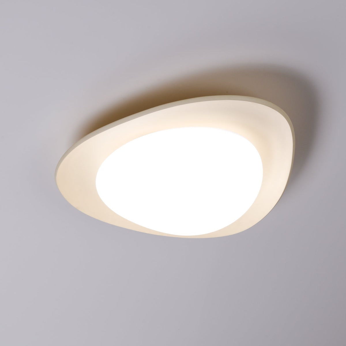 Blex lampa sufitowa w kolorze zielonym z beżowym kształtem kamieni