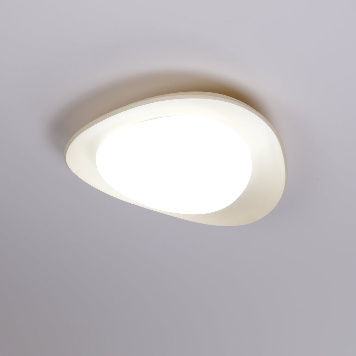 Blex lampa sufitowa w kolorze zielonym z beżowym kształtem kamieni
