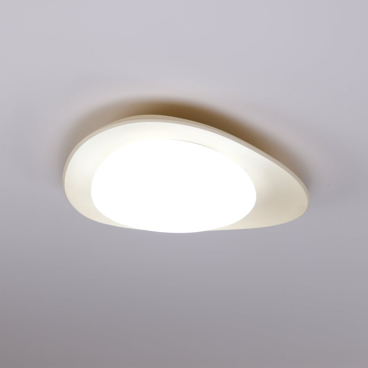 Blex lampa sufitowa w kolorze zielonym z beżowym kształtem kamieni