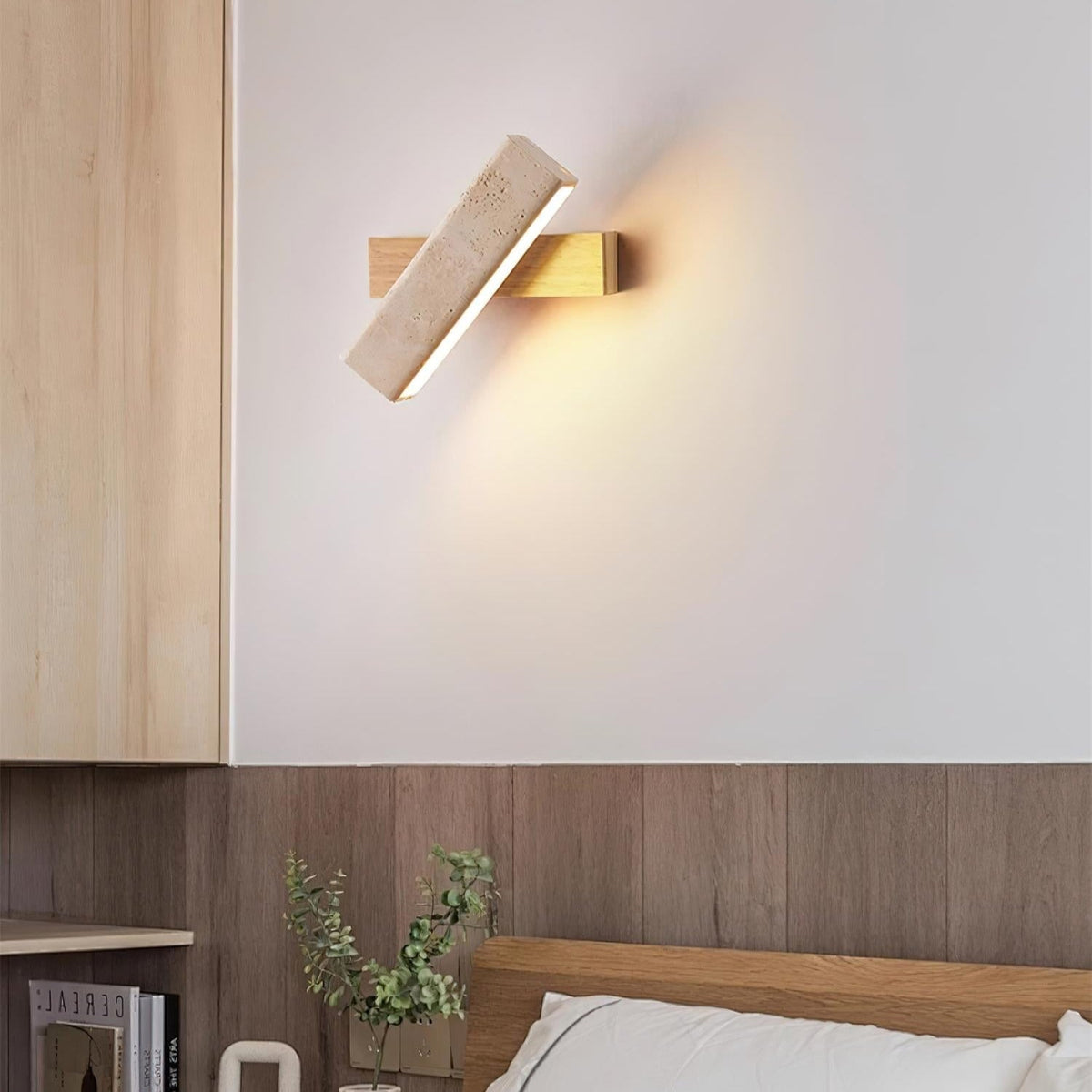 Novra Travertine Rotating Kinkiet