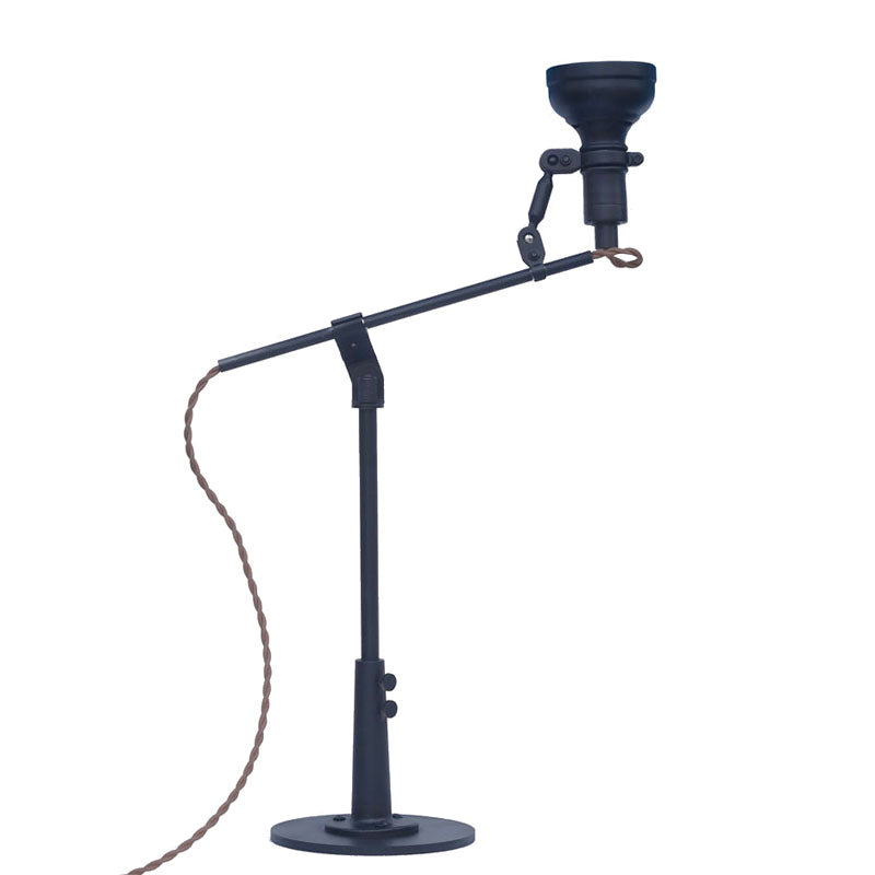 Rivuina lampa stołowa