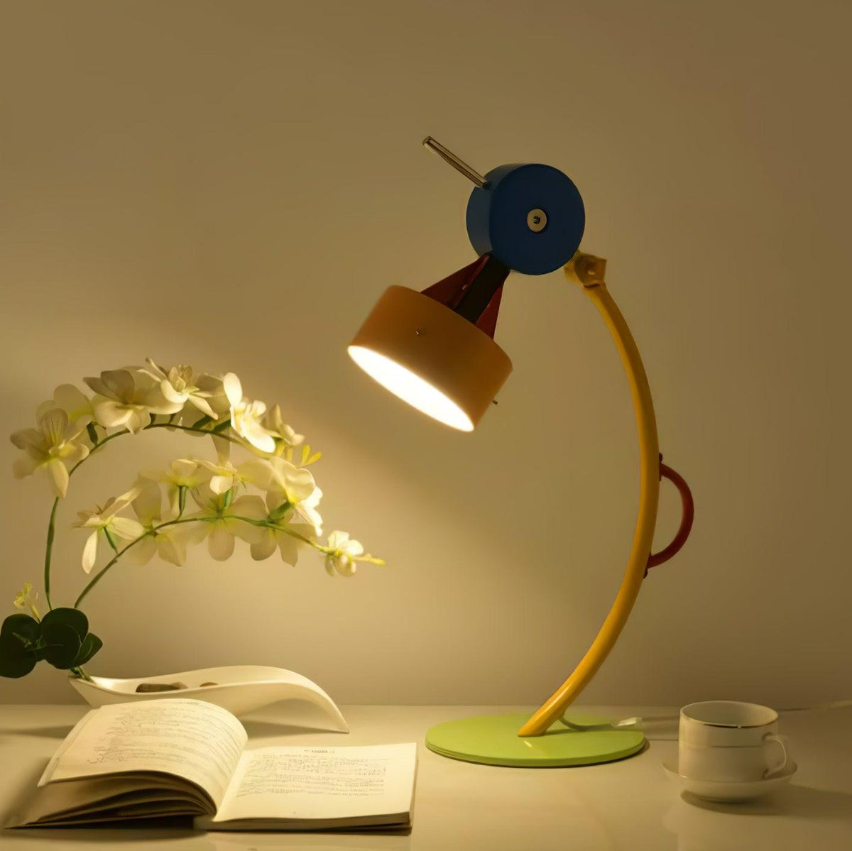 Niraneria artystyczna lampa stołowa z akrylu