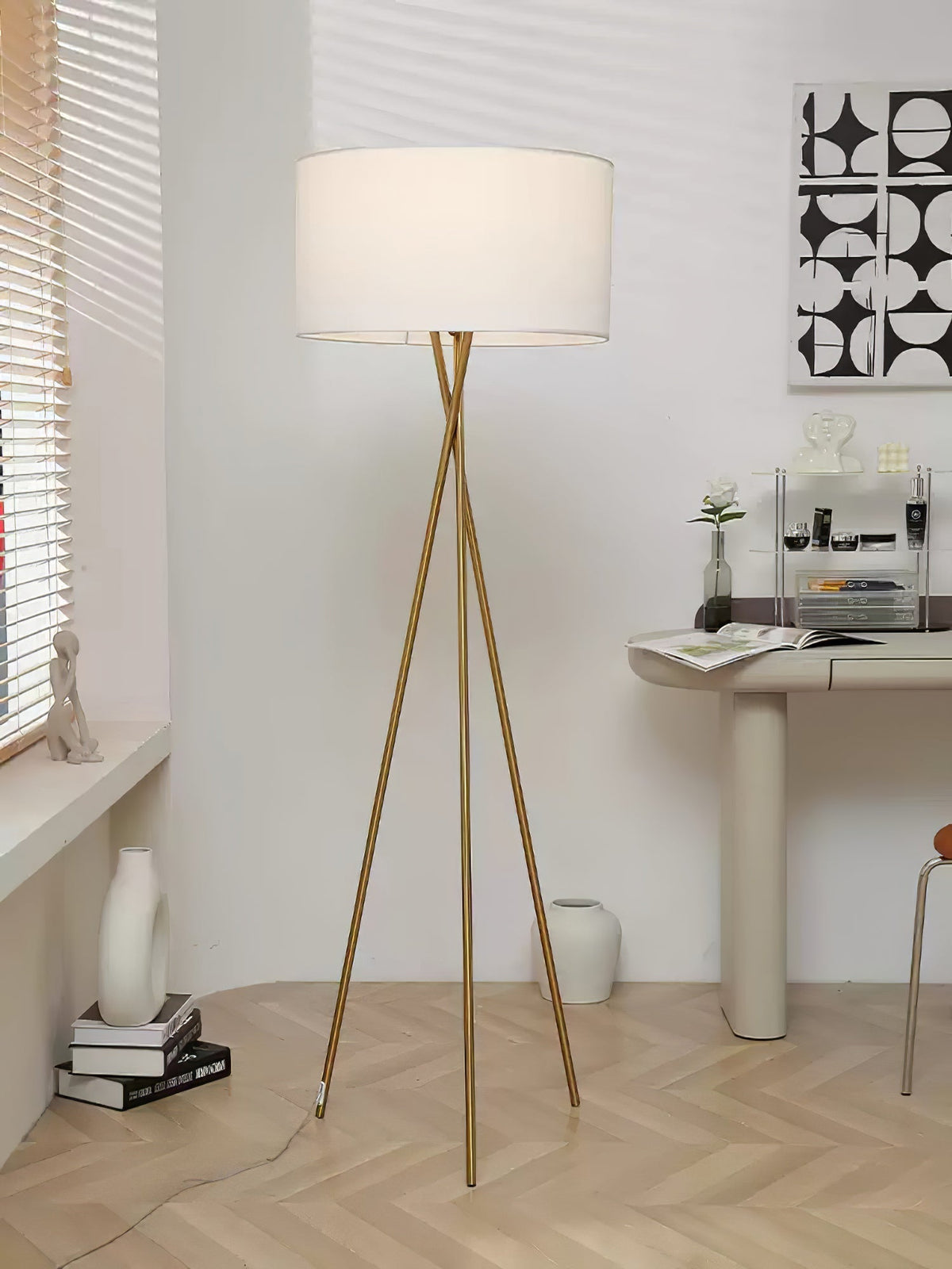Zander minimalistyczna lampa stojąca z płótna
