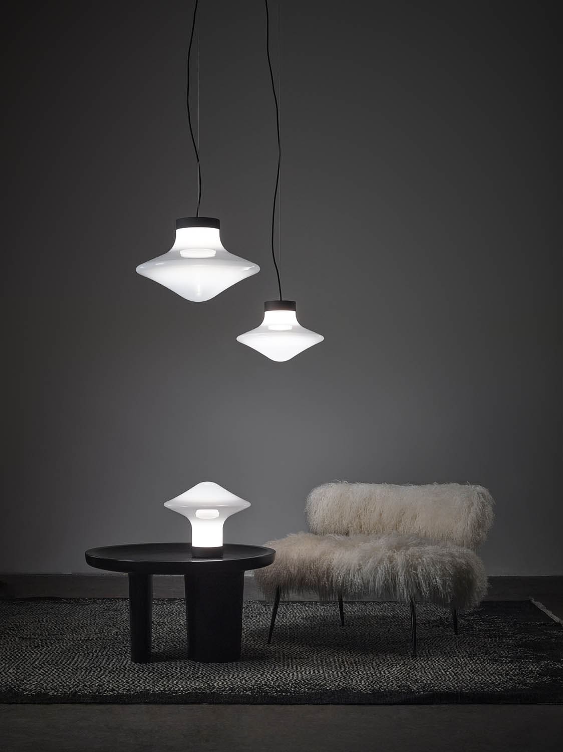 Taura nowoczesna lampa stołowa ze szkła