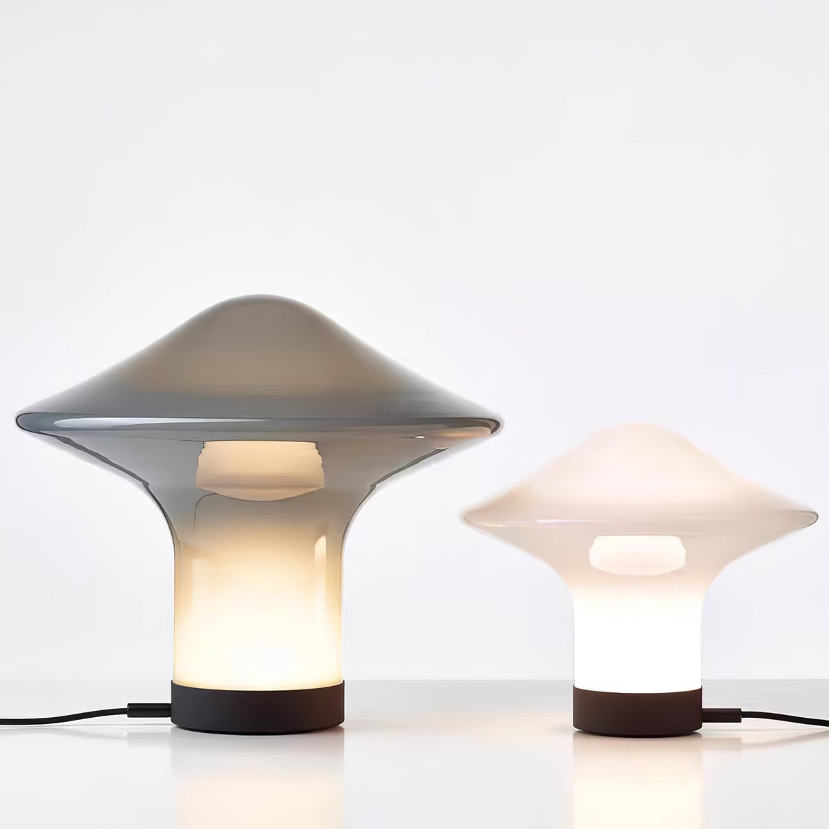 Taura nowoczesna lampa stołowa ze szkła