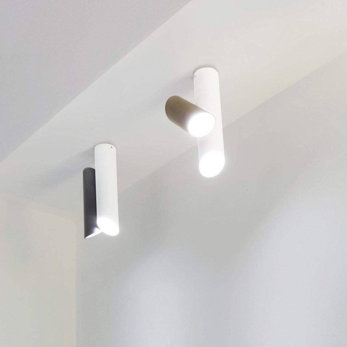 Teu nowoczesna minimalistyczna lampa sufitowa w kształcie rur