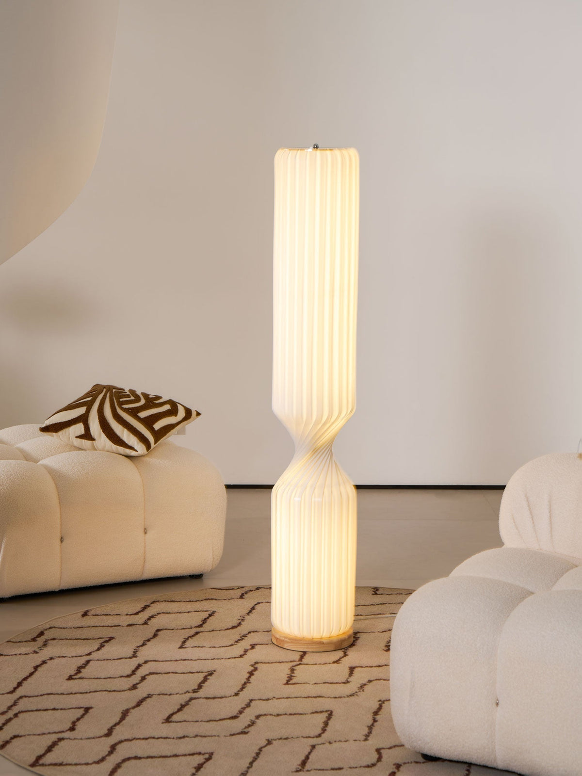 Oraeoril nowoczesna lampa stojąca z PVC